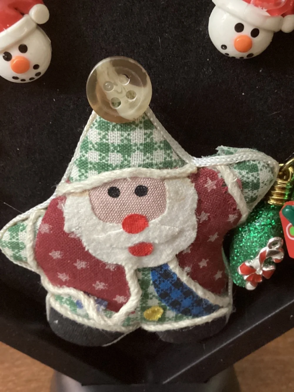Christmas jewelry art Santa snowmen ornaments tree reindeer red green pink gold